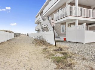 528 N End Blvd #1N, Salisbury, MA 01952