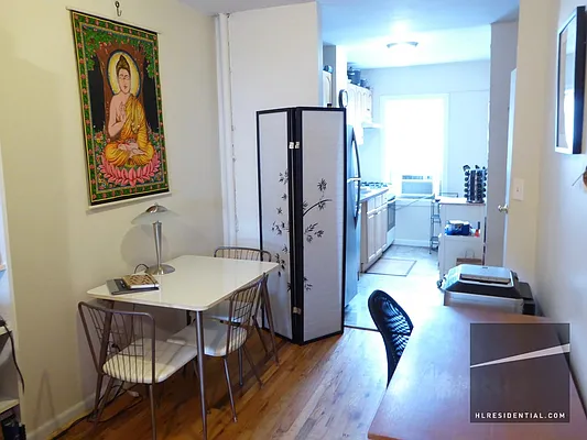 Rented by Highline Residential | media 2