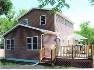 N10698 Petersen Rd, Marion, WI 54950