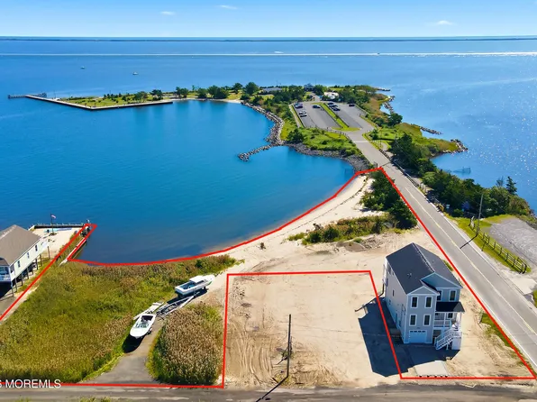 307 Ohanlon Avenue, Bayville, NJ 08721