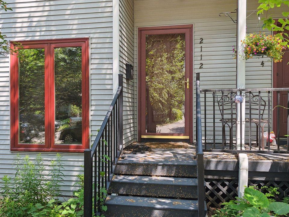 1st image of 2112 E 22nd St