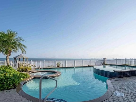 3rd image of 105 Las Joyas Blvd