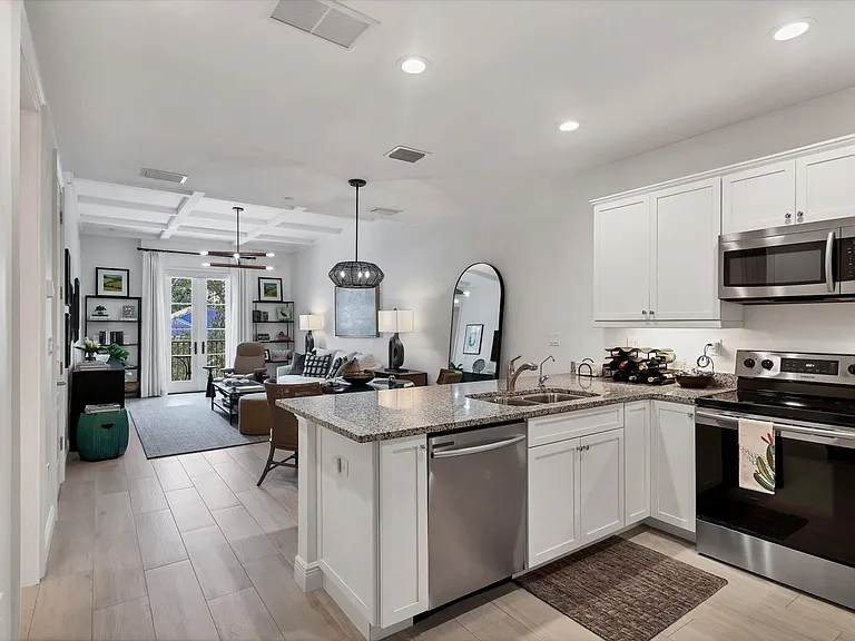 525 N Orange Ave #204 — Photo 14