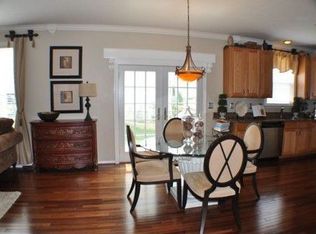 4241 Barn Raisers Ct, Hampstead, MD 21074