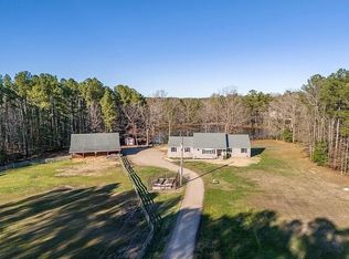 17482 James River Dr, Disputanta, VA 23842