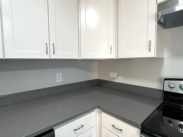 Oak North Apartments — Photo 101