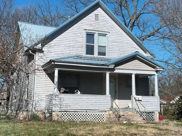 125 S Wilson Ave, Chanute, KS 66720
