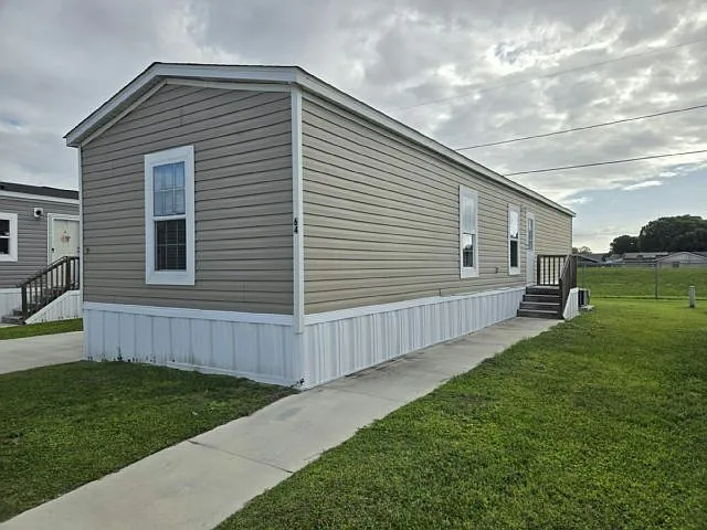 64 Stebbins Dr #64 — Photo 11