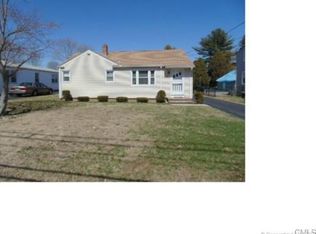 86 Indian Neck Ave, Branford, CT 06405