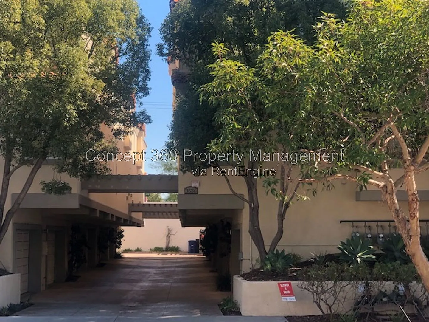3 bed, 2.5 bath, 1150 sqft, $3,595 — Photo 2