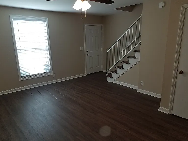 1011 Murfreesboro Rd #F2 — Photo 8
