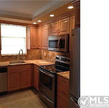 2nd image of 109 Paradise Harbour Blvd APT 511