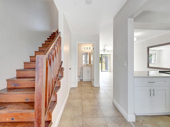 5th image of 1506 Wharf Ln #1506
