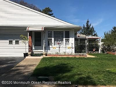 1st image of 504 Lilac Ln #B