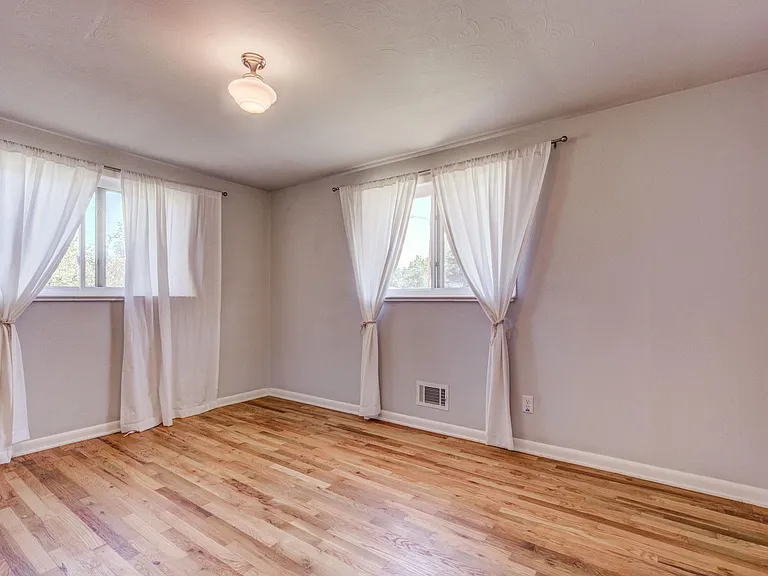 5303 Jellison St — Photo 20