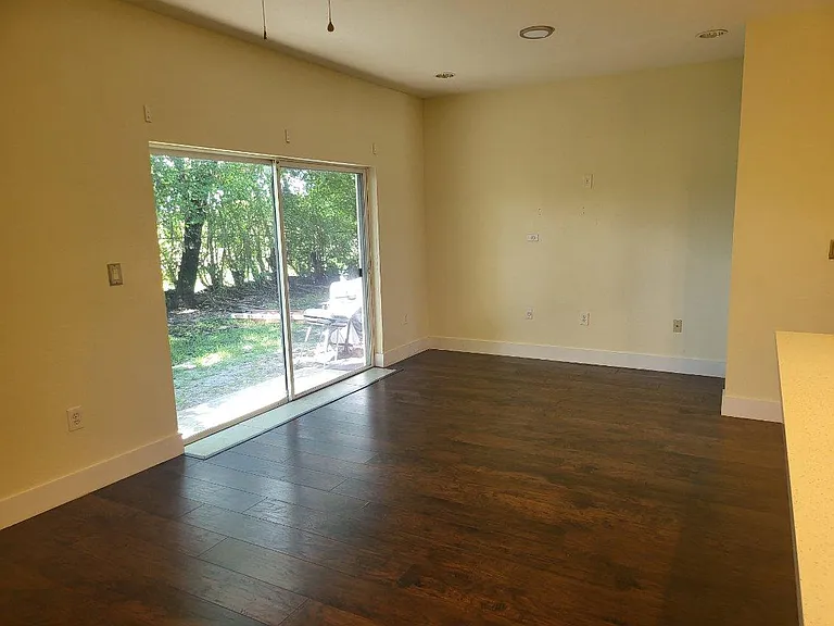 14103 SW 49th St — Photo 6