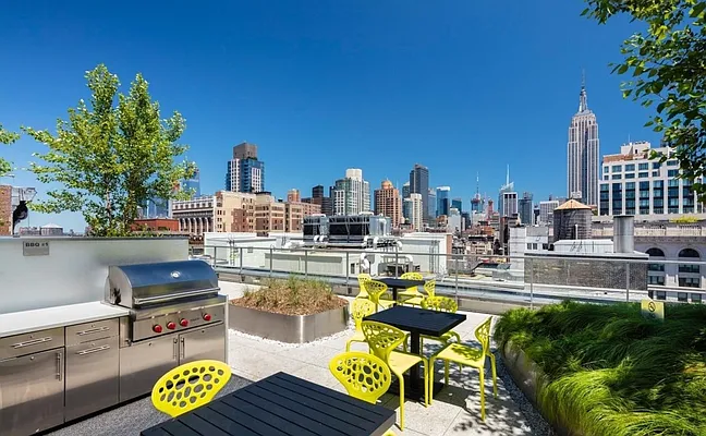 Rented by Douglas Elliman | media 15