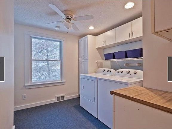 Laundry room with washer/dryer hookup