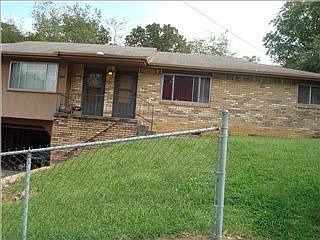 2nd image of 4640 Cary Ln