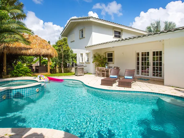 2003 Bay Drive, Pompano Beach, FL 33062