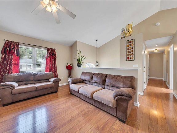 5th image of 4751 W Vale Rd NE