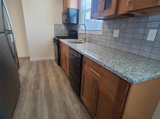 1927 Curtis St, Berkeley, CA 94702