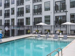 Luna, Nashville, TN 37203