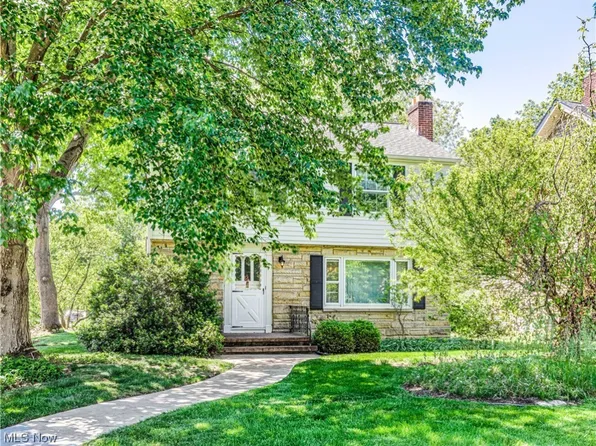 124 Kenilworth Dr, Akron, OH 44313