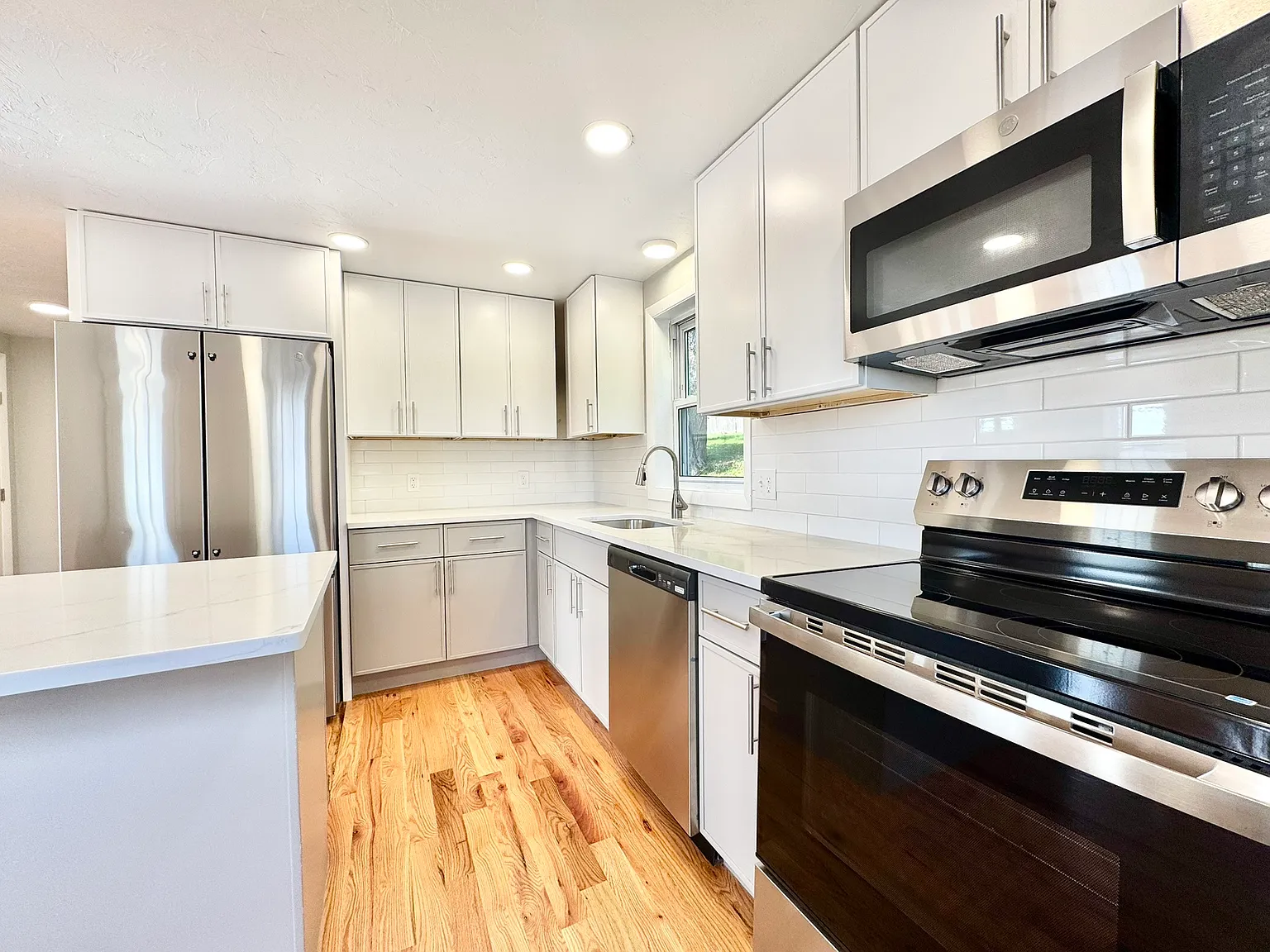 34B Boylston Street - 1 — Photo 2
