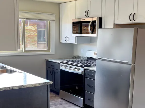 Moore Lake Apartments