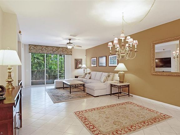 5th image of 4833 Hampshire Ct APT 105