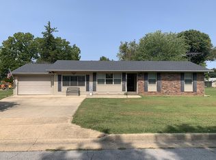 1457 W 4th St, West Plains, MO 65775