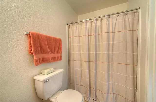 8608 Claude Ct — Photo 17