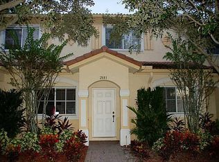 2881 SW 83rd Ter, Miramar, FL 33025