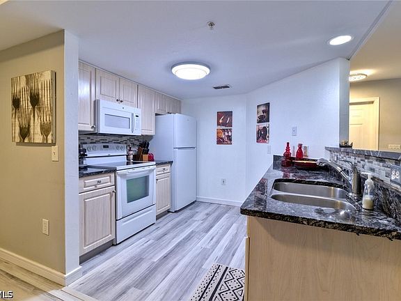 3rd image of 1775 Four Mile Cove Pkwy APT 1223