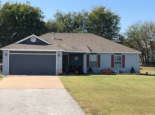 18244 S Cedar Ridge Rd, Claremore, OK 74019