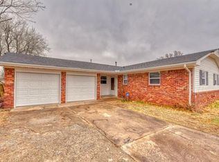 5623 NW 64th St, Warr Acres, OK 73132