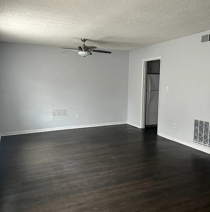 6354 Shannon Pkwy #19B