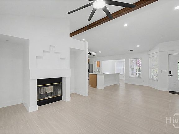 5th image of 12 Cove Court
