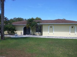 961 Rosea Ct, Naples, FL 34104