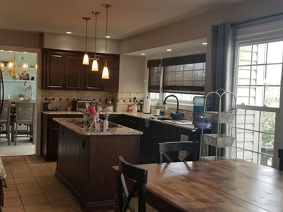 5th image of 13222 Topsfield Ct