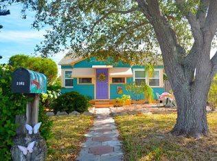 3102 56th St S, Gulfport, FL 33707