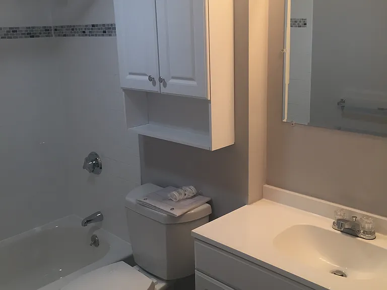 80 Locust Avenue — Photo 23