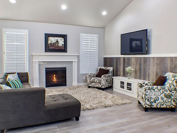 5th image of 2751 S Sandalwood Cir