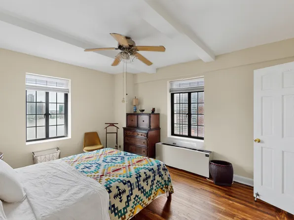 5 Tudor City Place image 5 of 9