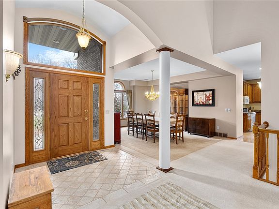 3rd image of 231 Oak Knoll Drive