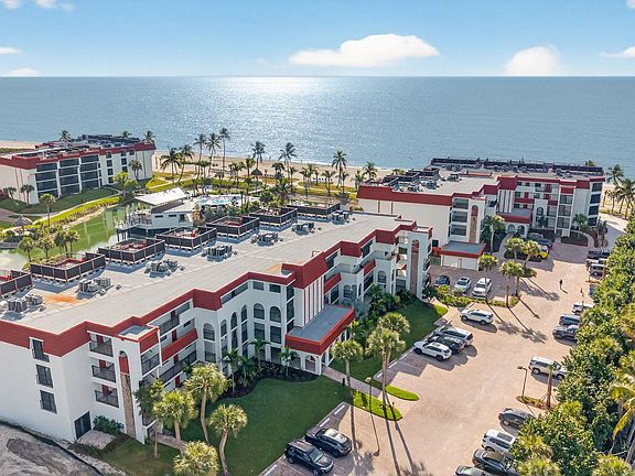 4th image of 2445 W Gulf Dr #6B