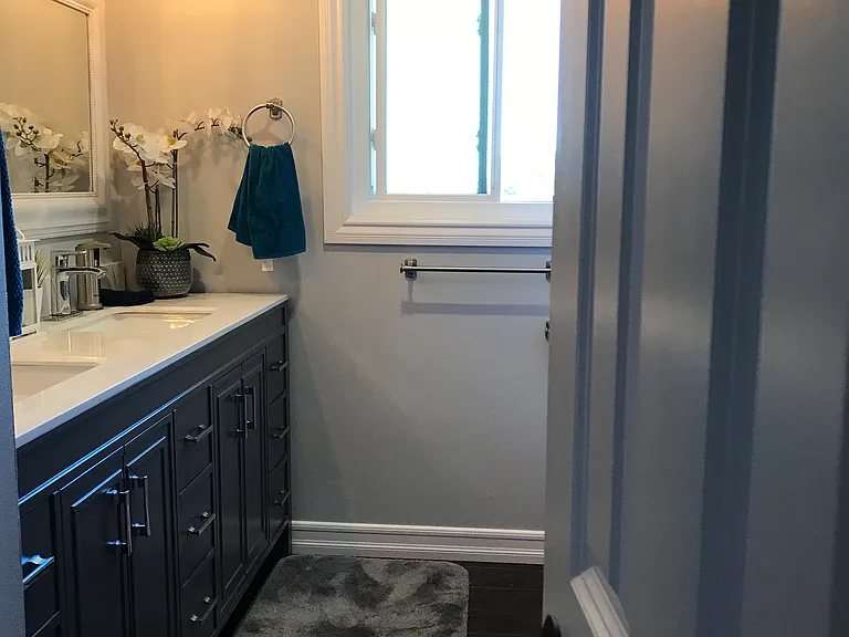 5975 Broadmoor Dr — Photo 12