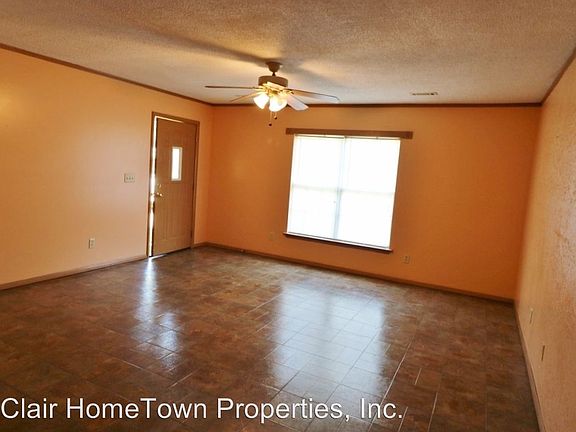 3rd image of 117 Pineview Dr