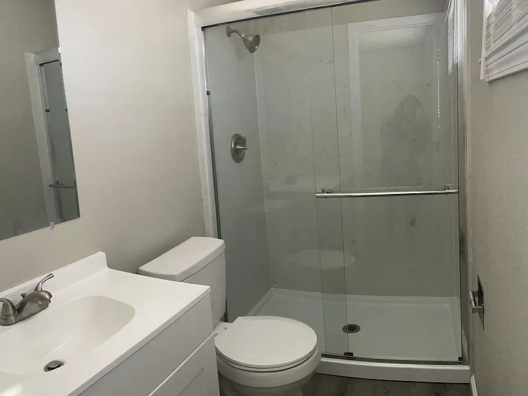 225 Walnut St — Photo 13